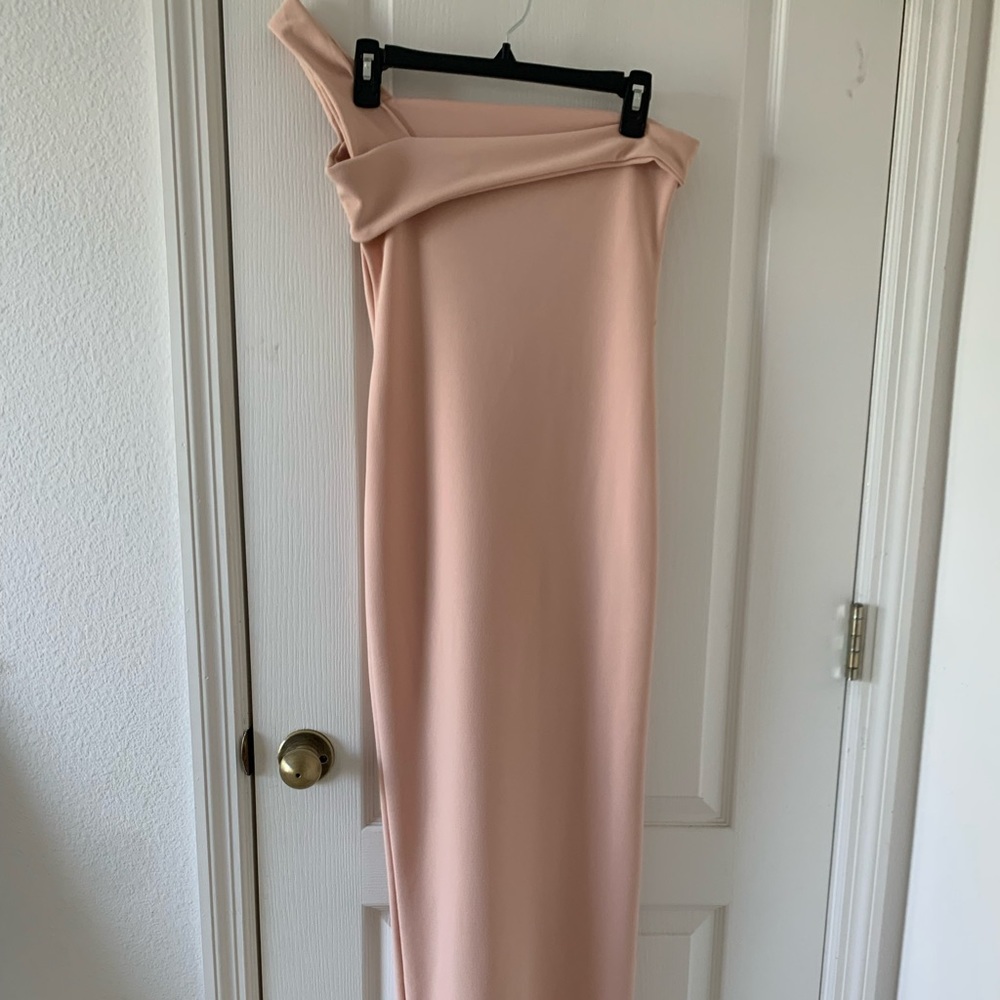 Boohoo Long One Sleeve Dress